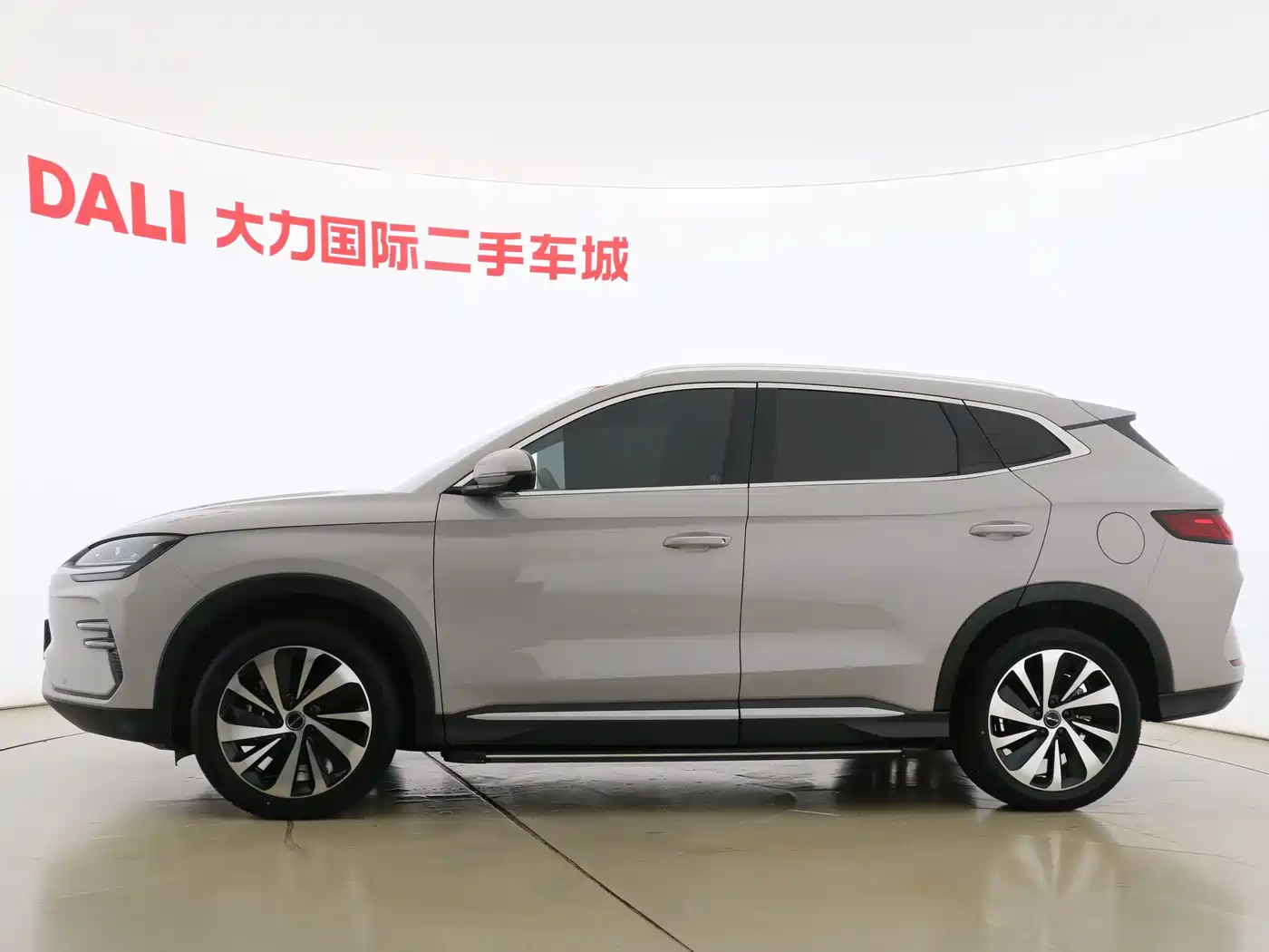 BYD Song PLUS PHEV 2023 Champion Edition EV 520KM Premium фото 2