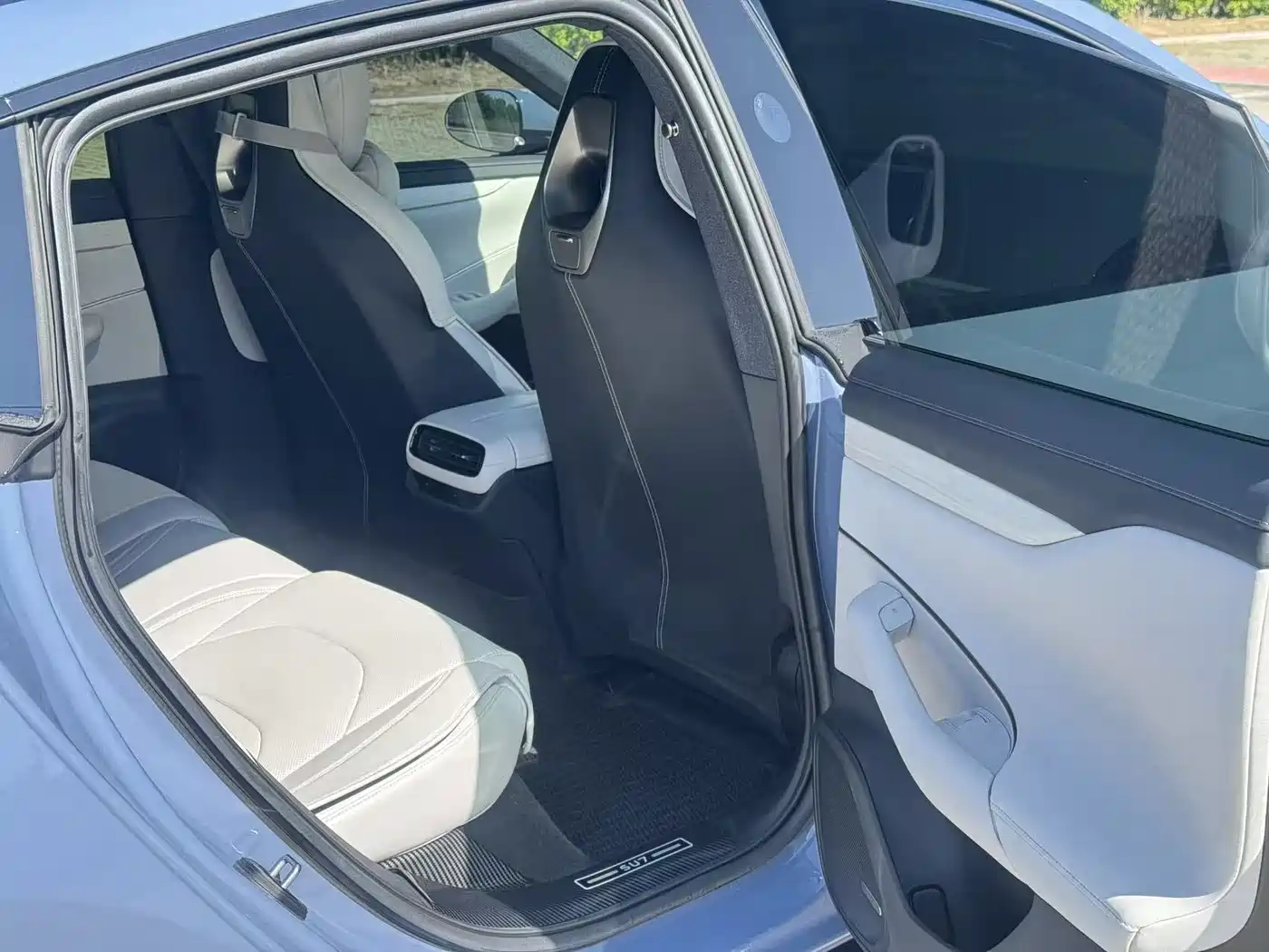 Xiaomi Auto Xiaomi SU7 2024 RWD Standard Founder's Edition фото 10