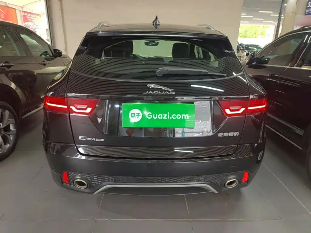 Jaguar E-PACE 2026 2024 Youth Sport Edition R-DYNAMIC