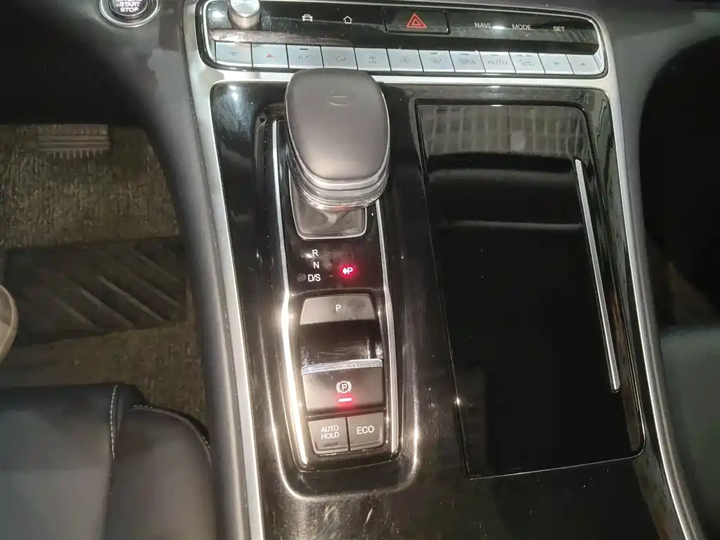 GAC Trumpchi Trumpchi M8 2021 Leading Show Series 390T Prestige Edition фото 10