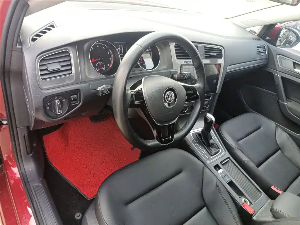 Volkswagen Golf 2015 1.4TSI Automatic Comfort фото 6