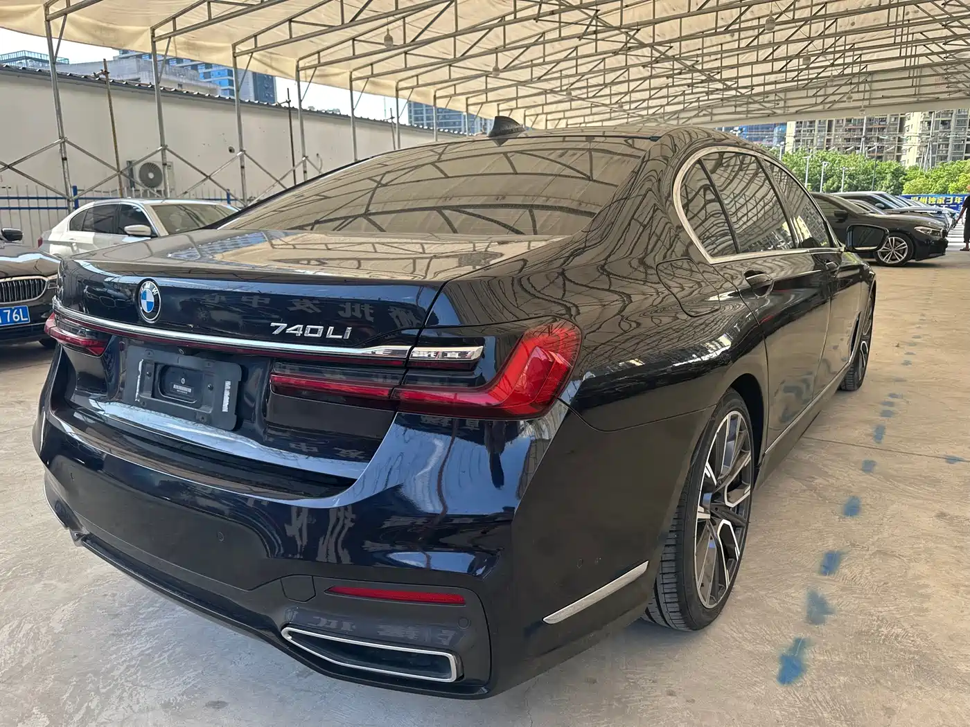 BMW 7 Series 2019 740Li Leading M Sport Package фото 7