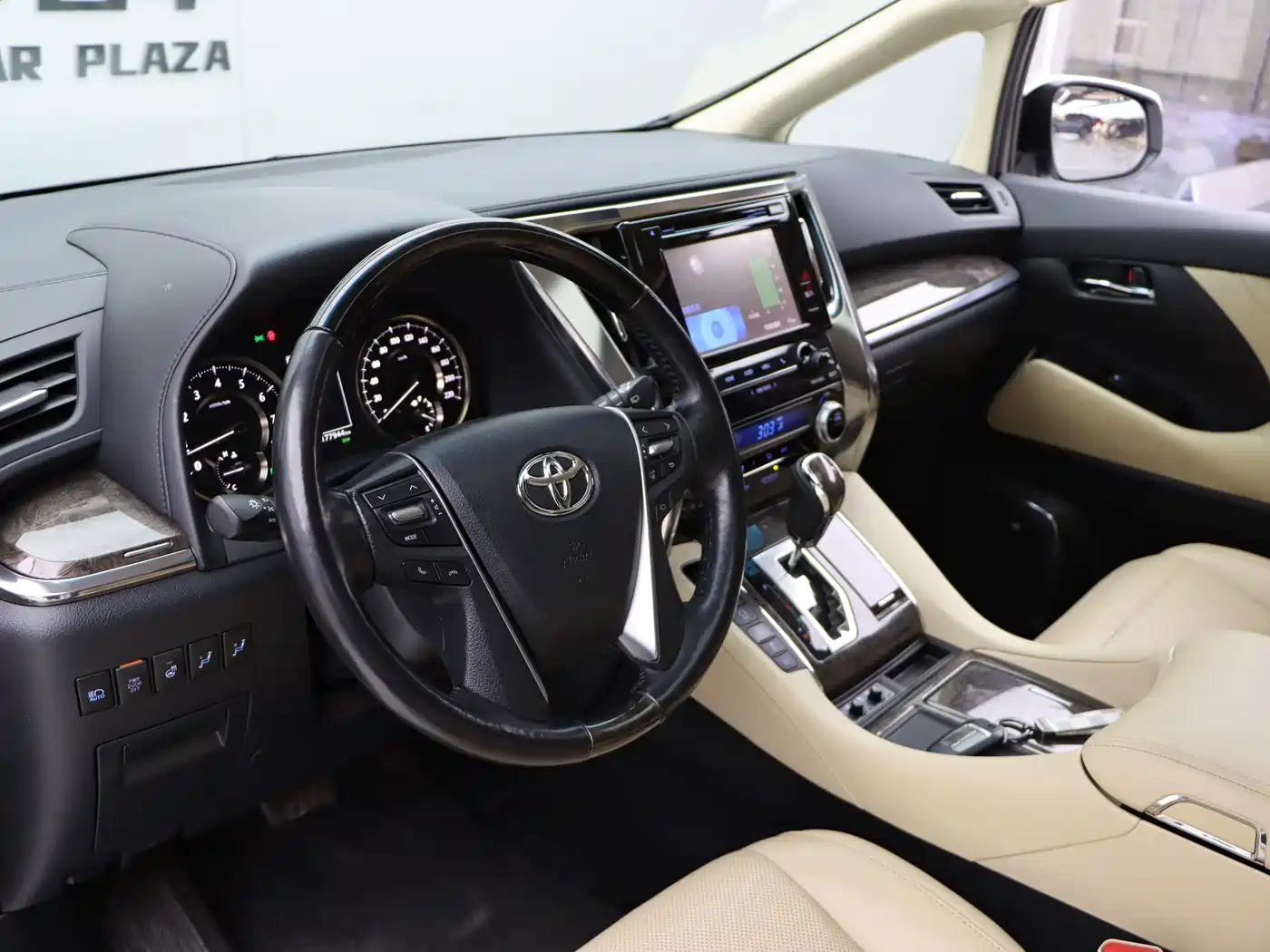 Toyota Alphard 2018 Facelift 3.5L Premium Edition фото 18