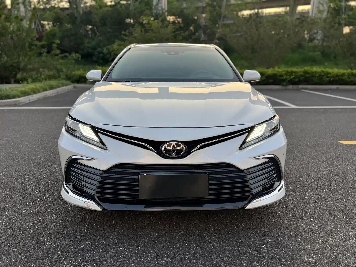 Toyota Camry 2021 2.0G Luxury Edition фото 2