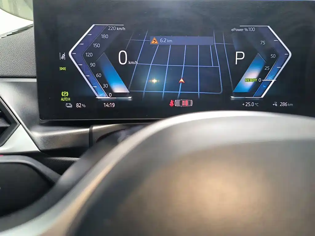 BMW i3 2024 eDrive 35 L фото 4