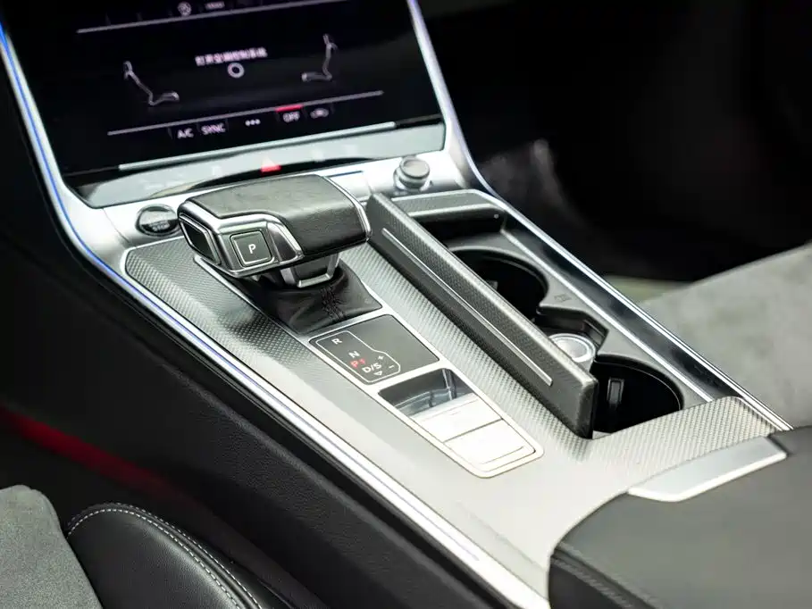 Audi A6L 2023 45 TFSI Premium Selection Dynamic фото 15
