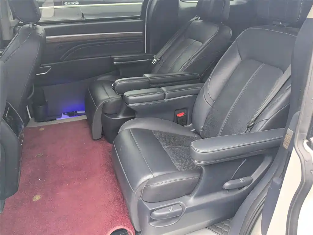 GAC Trumpchi Trumpchi M8 2023 Leading Series 390T Prestige Edition фото 13