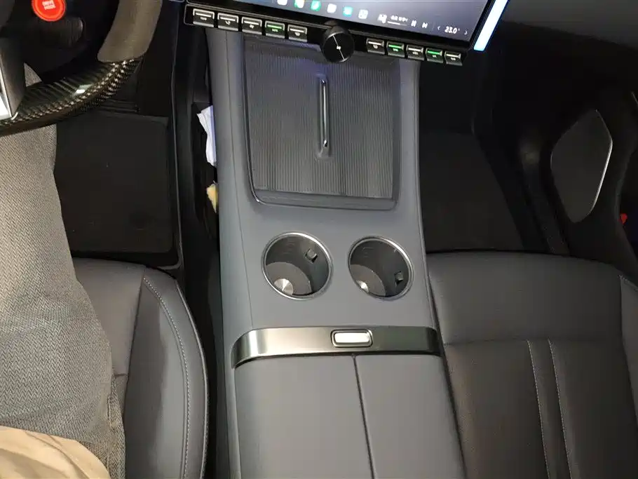 Xiaomi Auto Xiaomi YU7 2025 Ultra Long Range High Performance AWD Max Edition фото 16