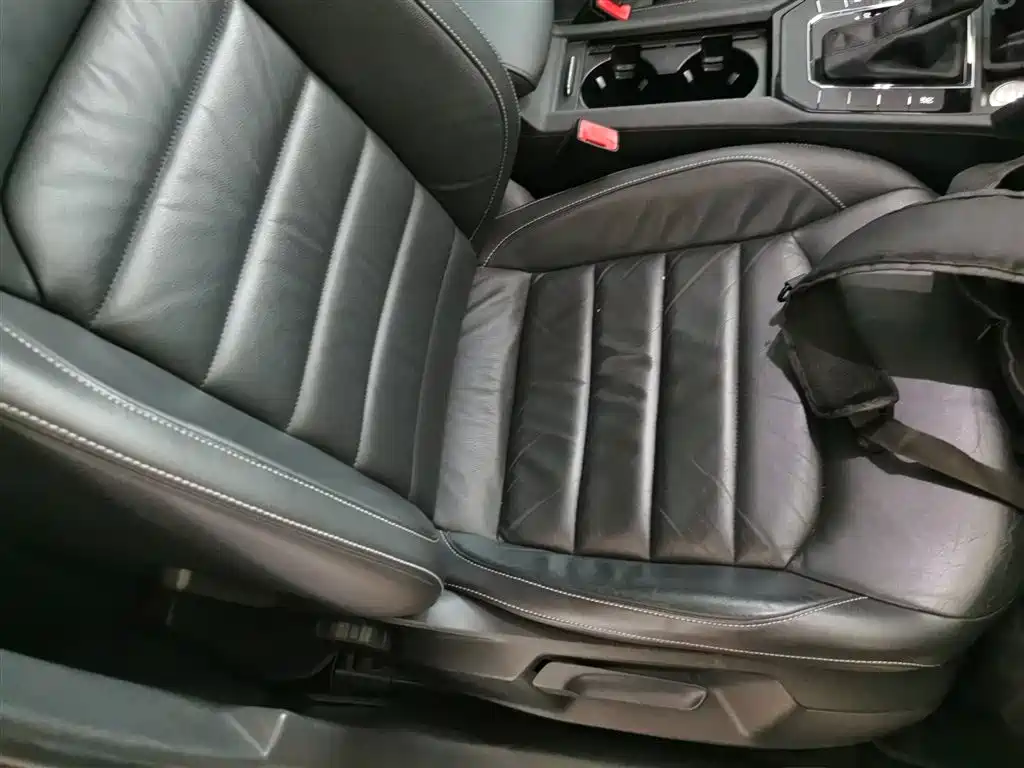 Volkswagen Lamando 2015 280TSI DSG Comfort фото 20