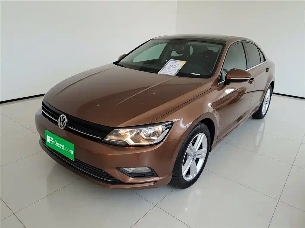 Volkswagen Lamando 2015 280TSI DSG Comfort фото 2