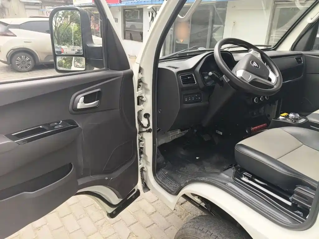 Foton Xiangling M New Energy 2025 2023 M2 Long Wheelbase Flatbed Truck