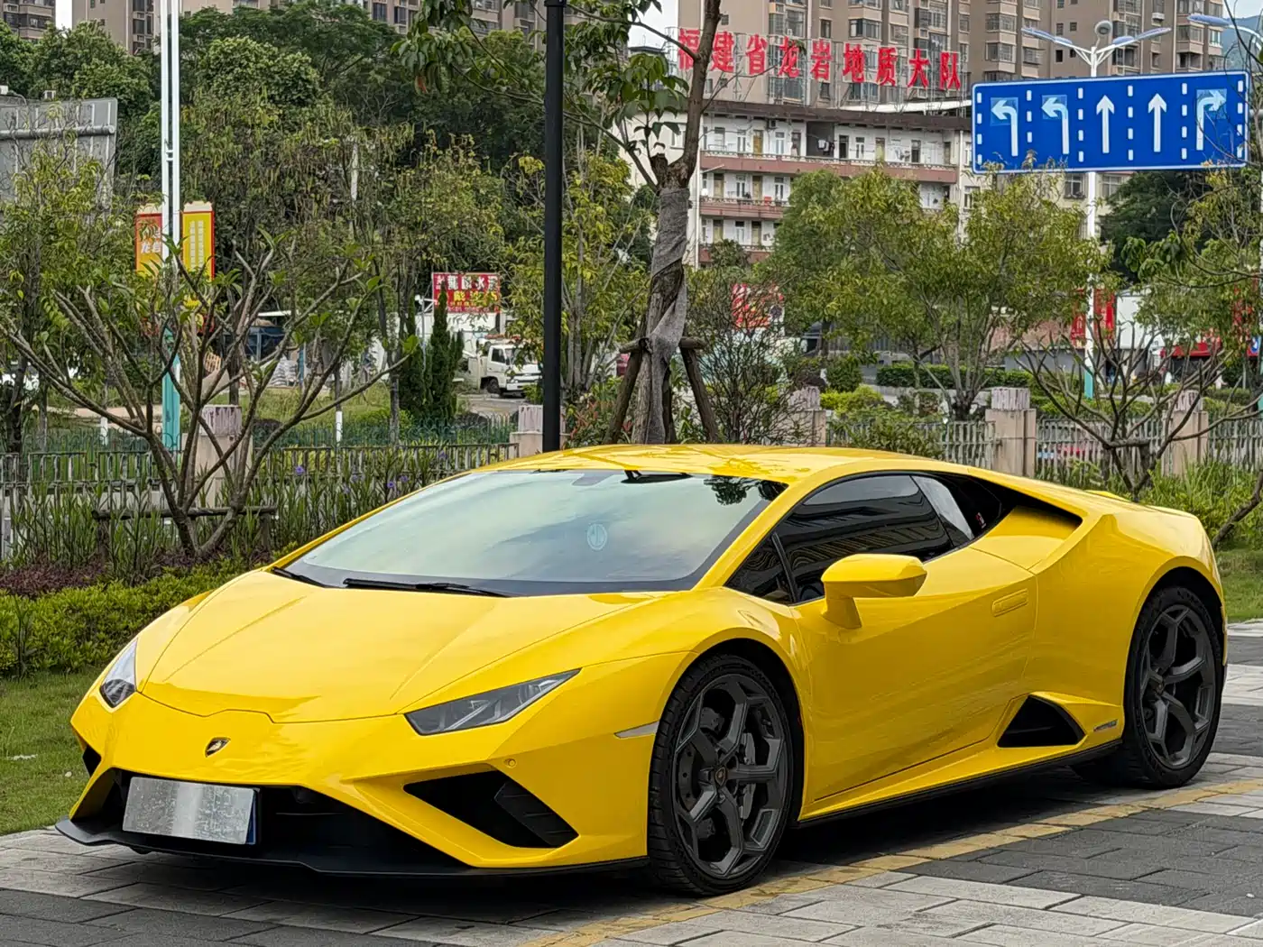Lamborghini Huracán 2020 Huracán EVO RWD фото 3