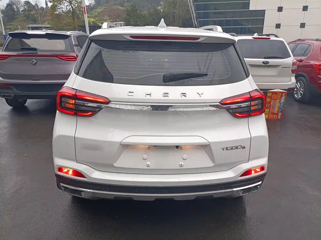 Фото 4 - Chery Tiggo 5x
