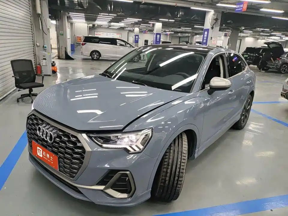 Audi Q3 Sportback 2022 Model 40 TFSI RS Kit Speed Edition