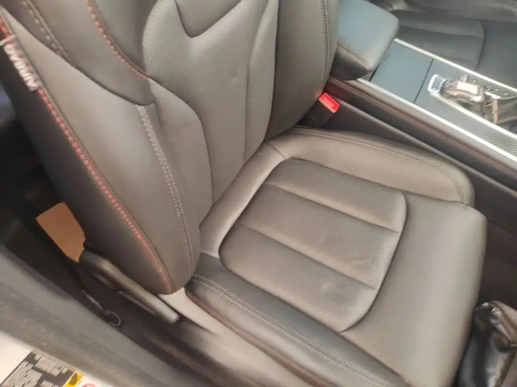 Changan CS75 2021 2021 Glory Million Edition 280T DCT Luxury