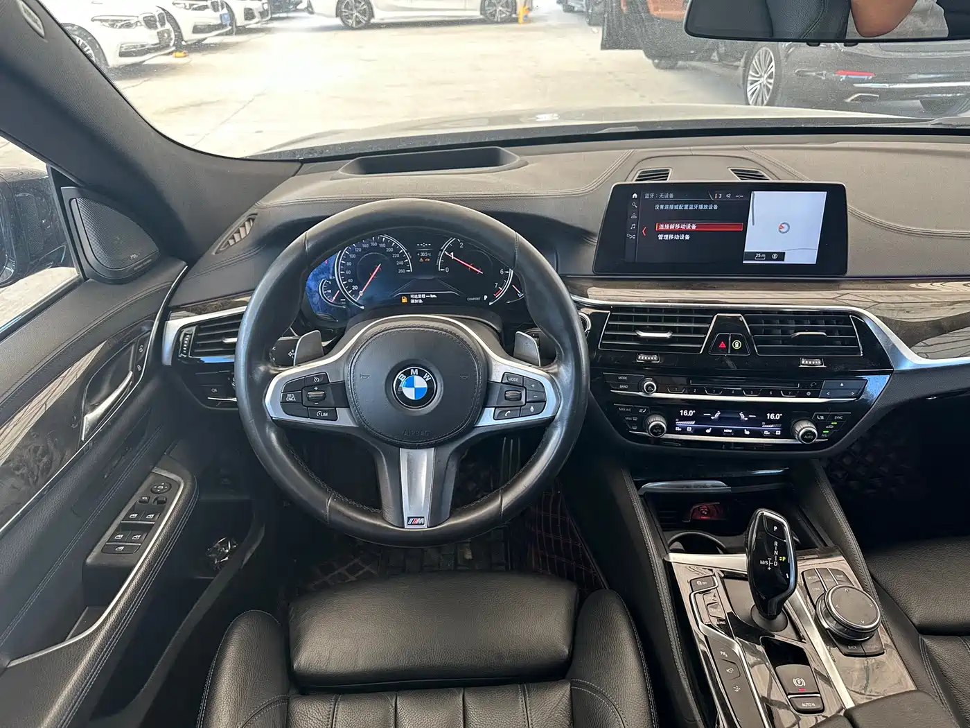 BMW 6 Series GT 2018 630i Luxury Design Package фото 23