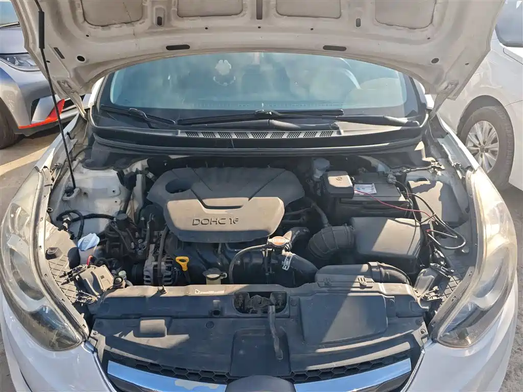 Hyundai Langdong 2015 1.6L Auto Trend фото 20
