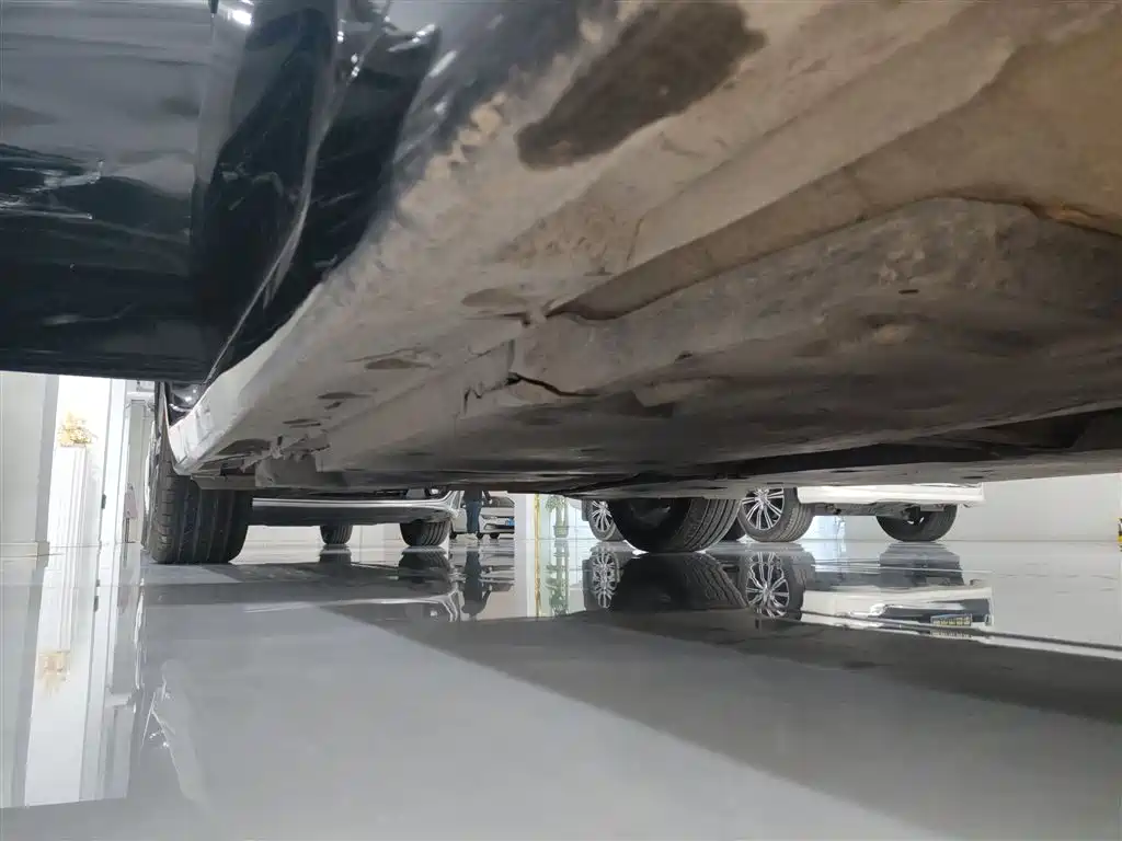 Toyota Avalon 2022 2.0L Luxury Edition фото 18
