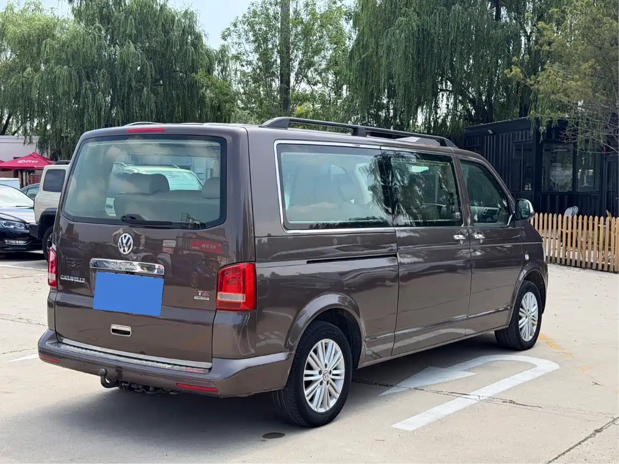 Volkswagen Caravelle 2015 2015 2.0TSI 4WD Comfort