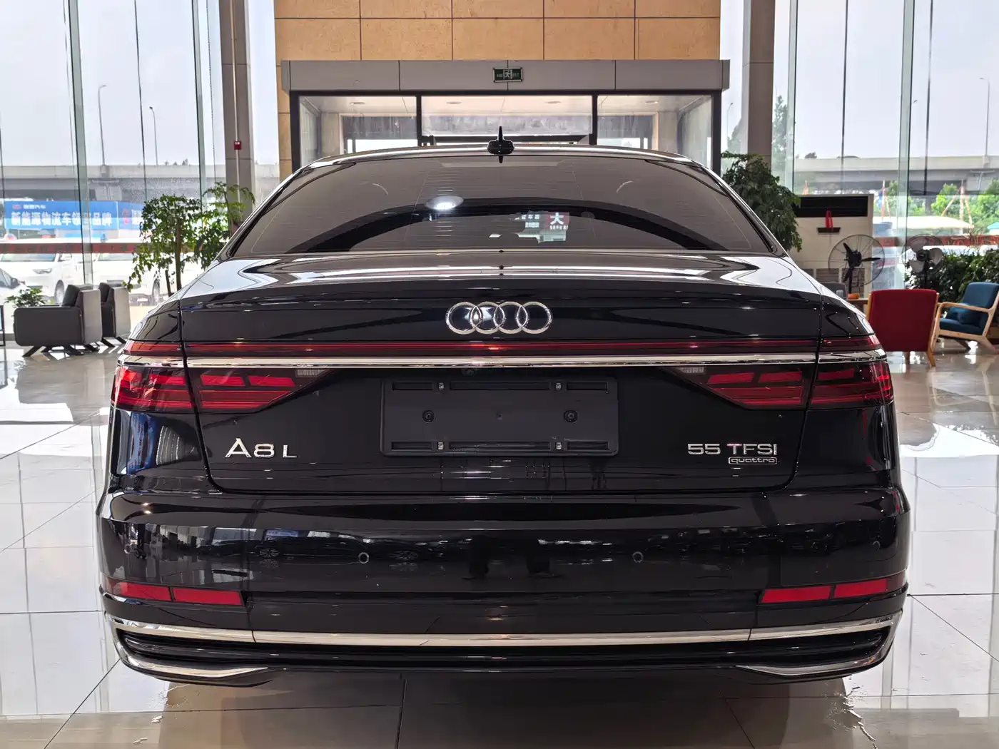 Audi A8 2023 A8L 55 TFSI quattro Flagship фото 4