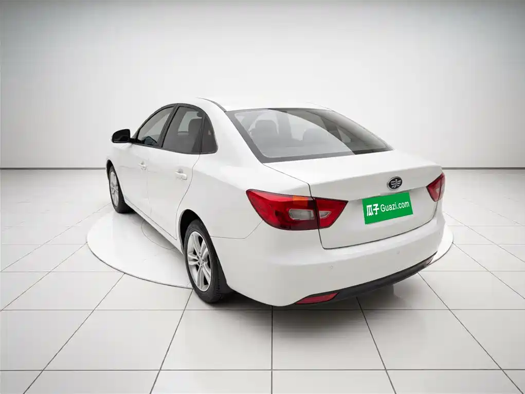 Besturn B30 2018 2017 1.6L Manual Luxury