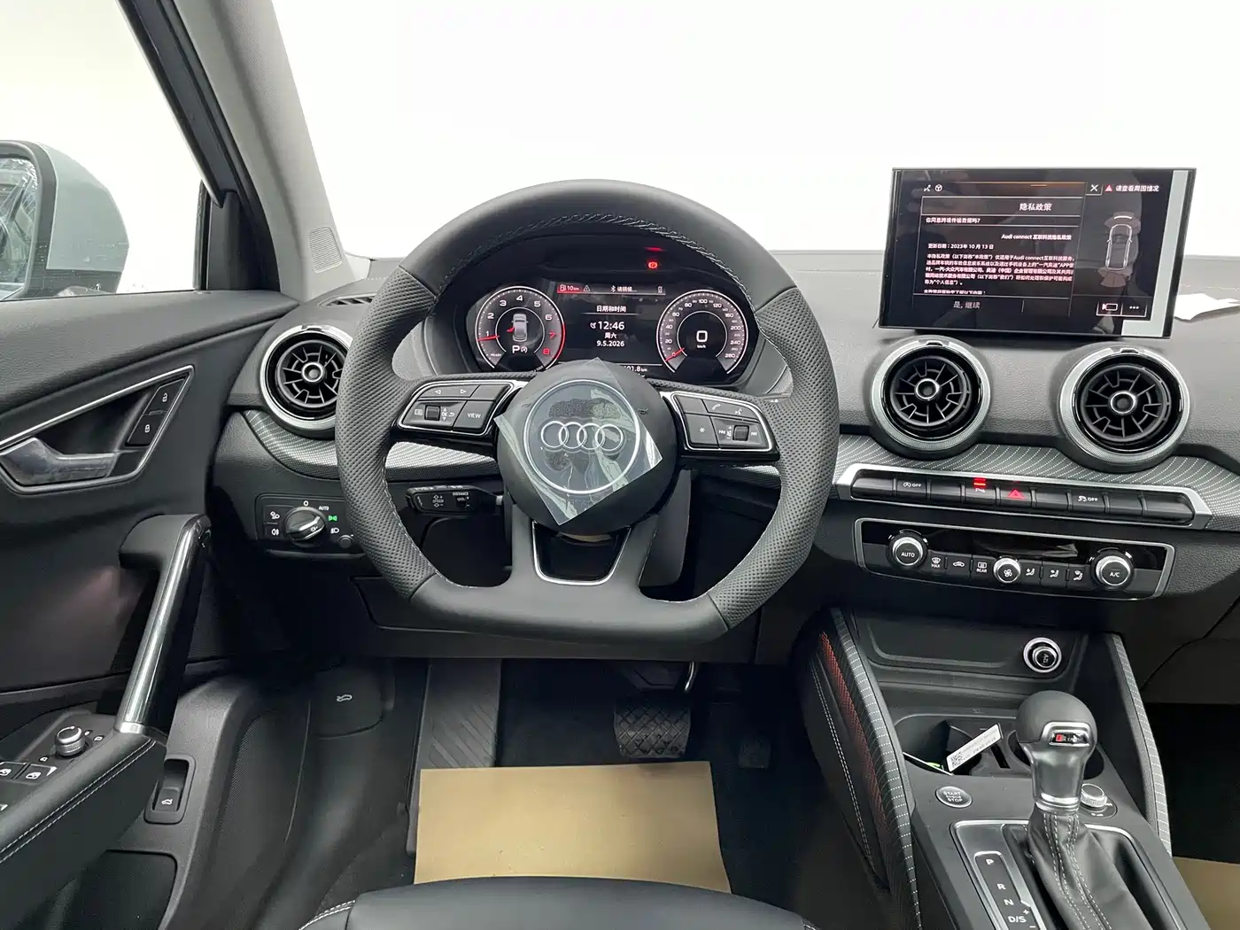 Audi Q2L 2025 35TFSI Fashion Dynamic фото 12