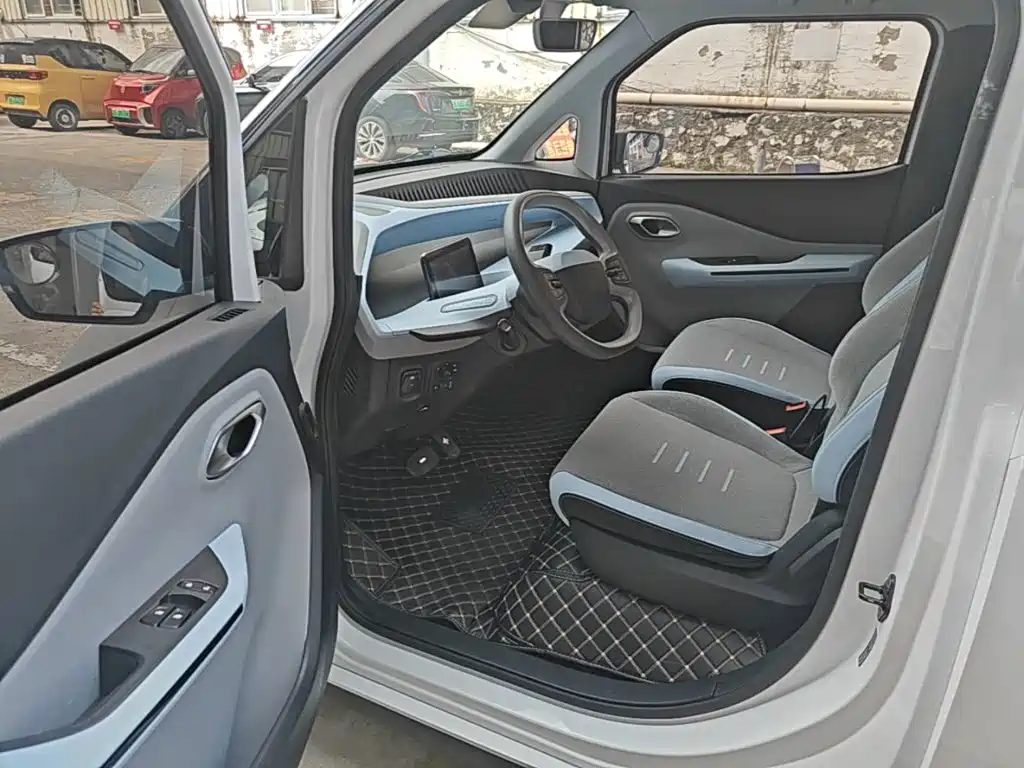 Wuling Motors Wuling NanoEV 2022 2021 Passion Edition