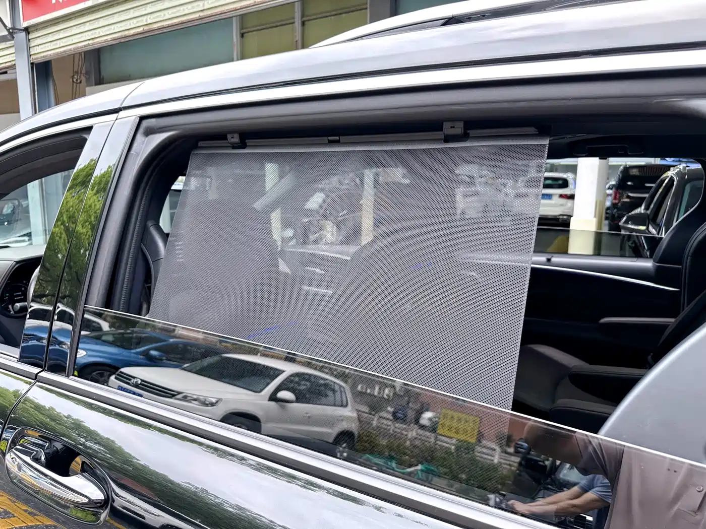 Toyota Granvia 2022 Model Year 2.5L Hybrid Flagship Edition фото 34