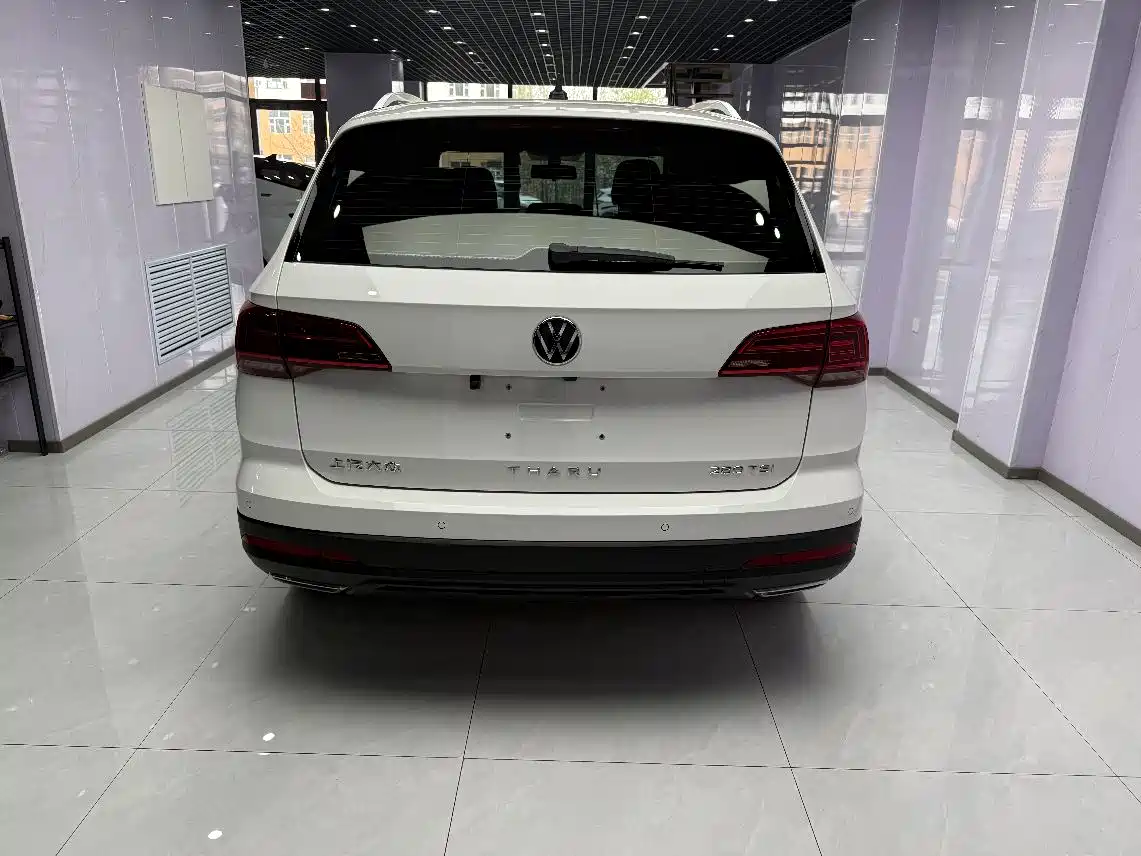 Volkswagen Tharu 2022 280TSI FWD Luxury Edition фото 3