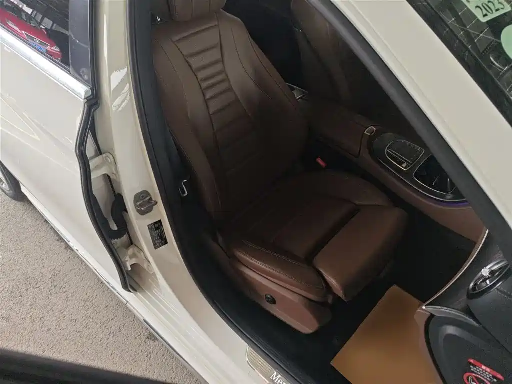 Mercedes-Benz E-Class 2019 E 200 L Sport фото 25