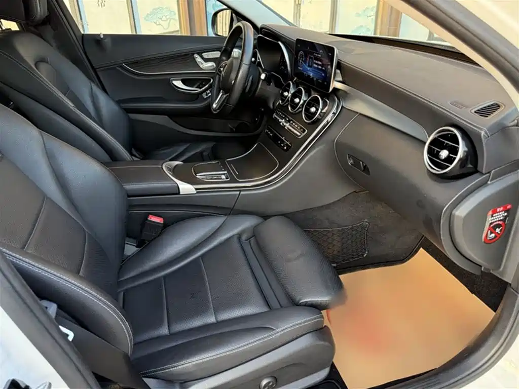 Mercedes-Benz C-Class 2019 Facelift C 260 L Sport фото 12