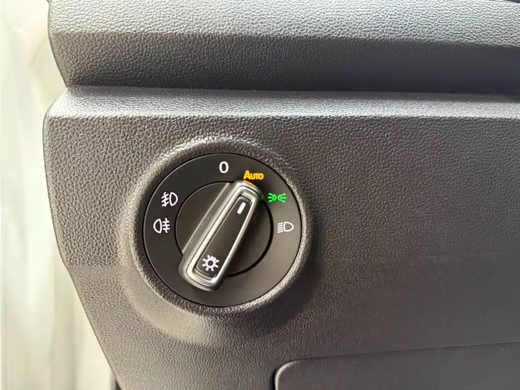 Volkswagen T-ROC 2021 280TSI DSG 4WD Luxury Connected фото 9