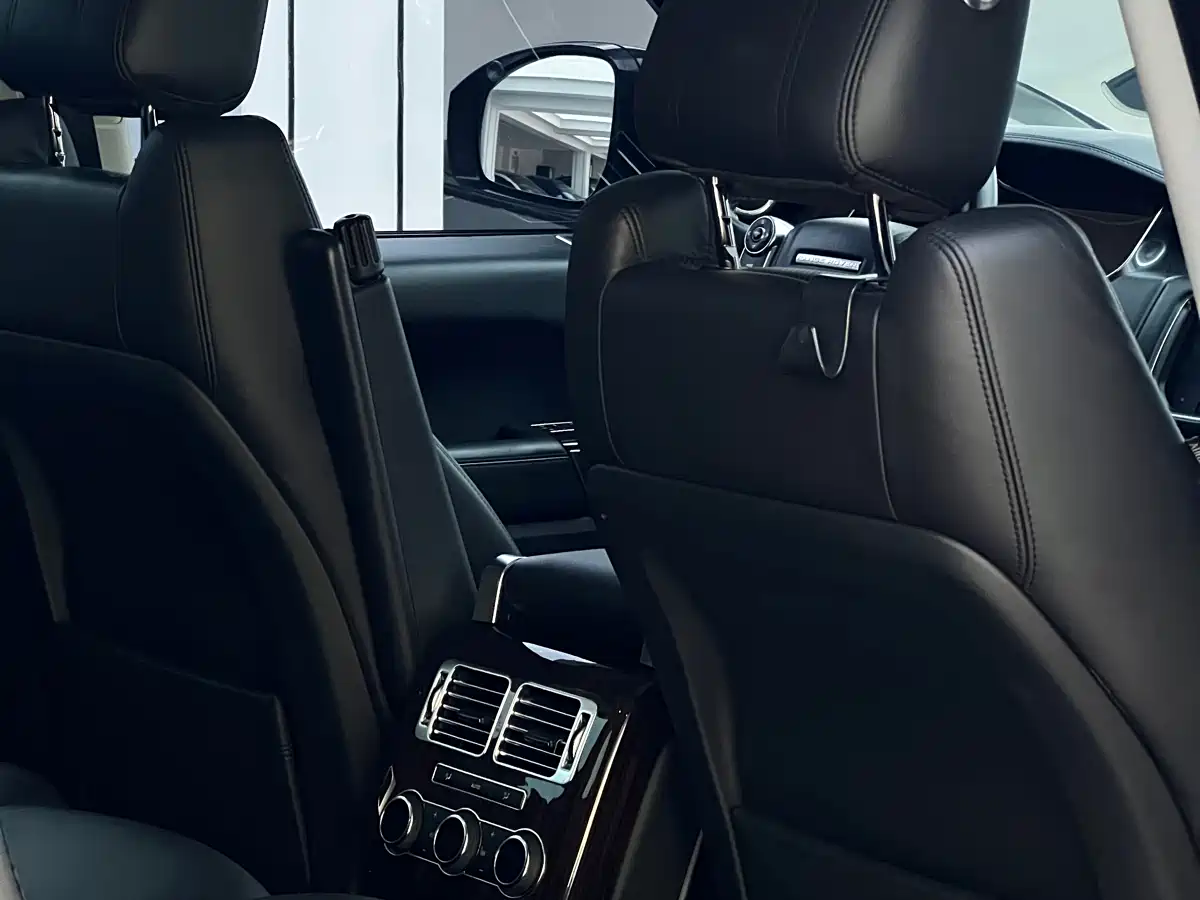 Land Rover Range Rover 2014 3.0 SC V6 Vogue фото 24