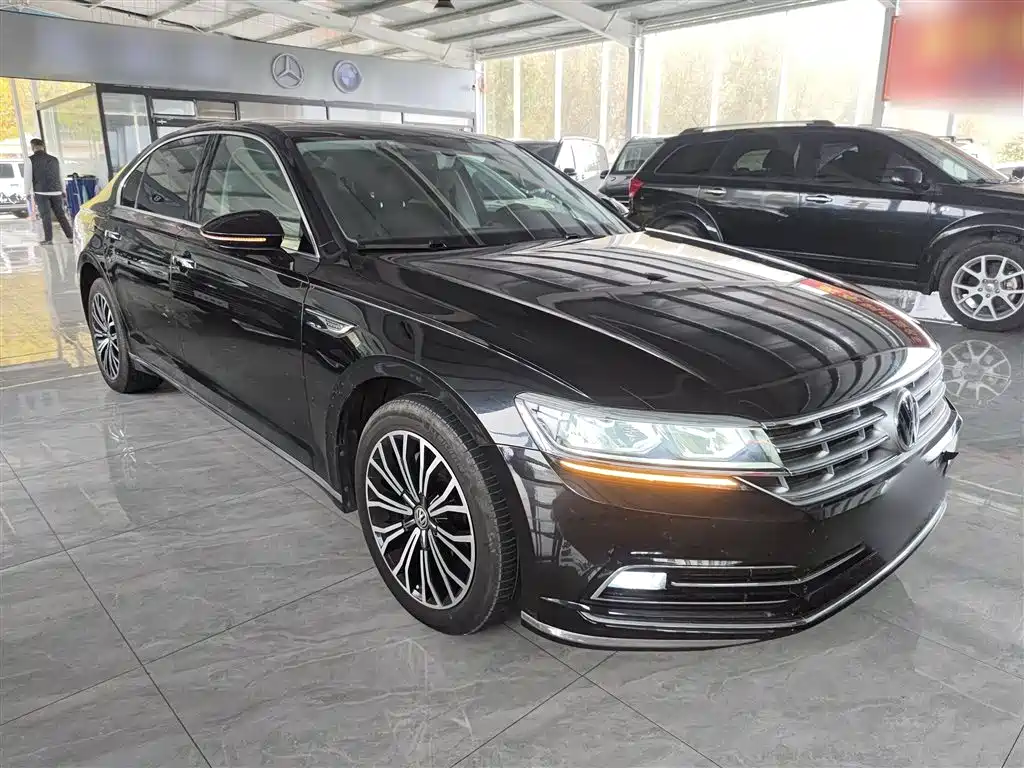 Volkswagen Phideon 2019 380TSI 2WD Business Edition China VI фото 4