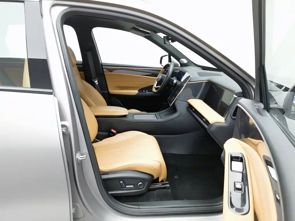 Geely Galaxy Galaxy L7 2023 2023 1.5T 115km Starship