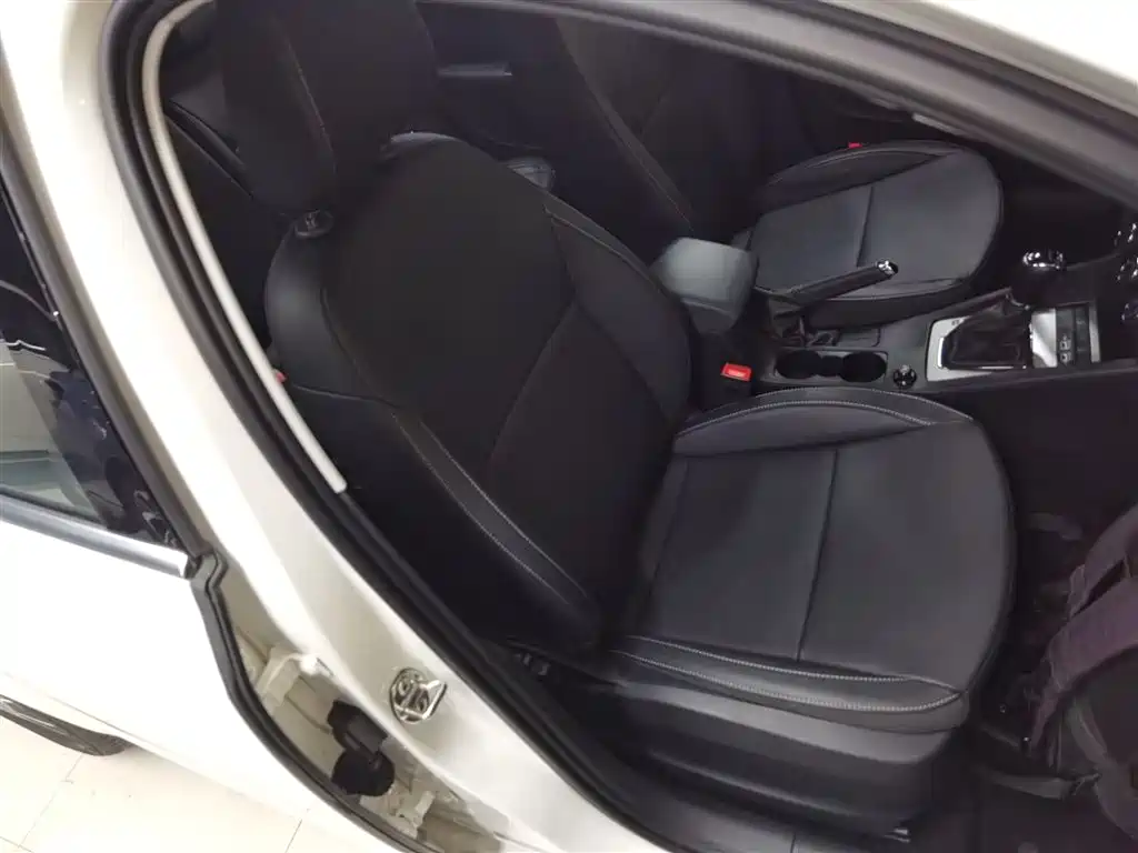 Škoda Octavia 2022 1.5L Automatic Comfort Edition фото 20