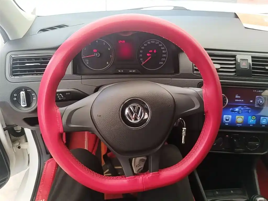 Volkswagen Santana 2021 1.5L Manual Trend Edition фото 7
