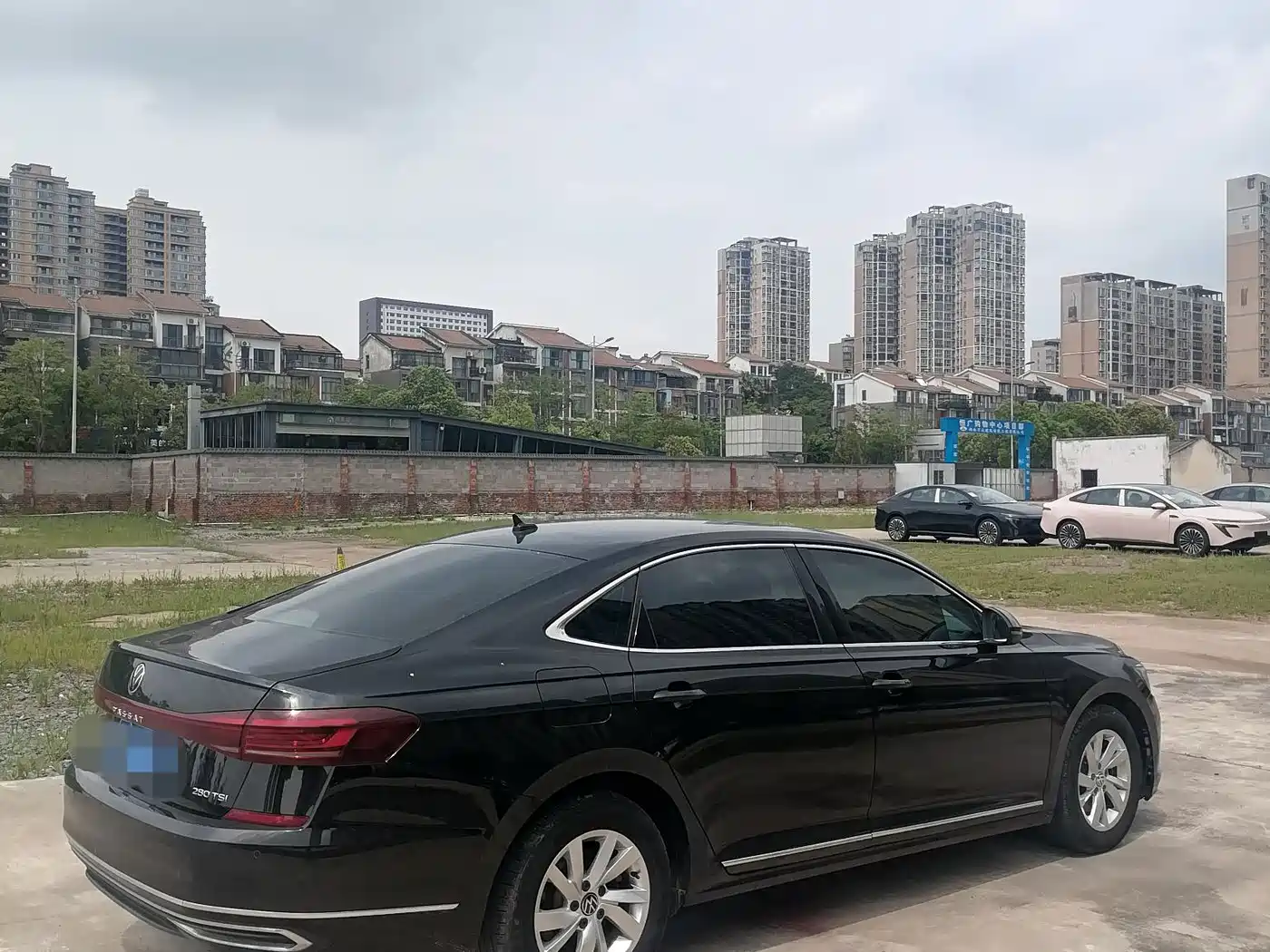Volkswagen Passat 2020 280TSI Business Edition China VI фото 7