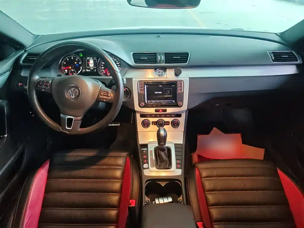 Volkswagen FAW-Volkswagen CC 2016 Model 1.8TSI Luxury фото 10