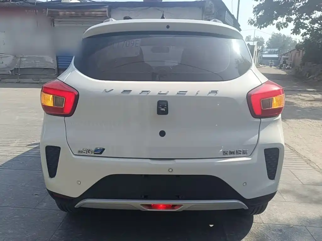 Venucia e30 2022 2021 Elite Edition