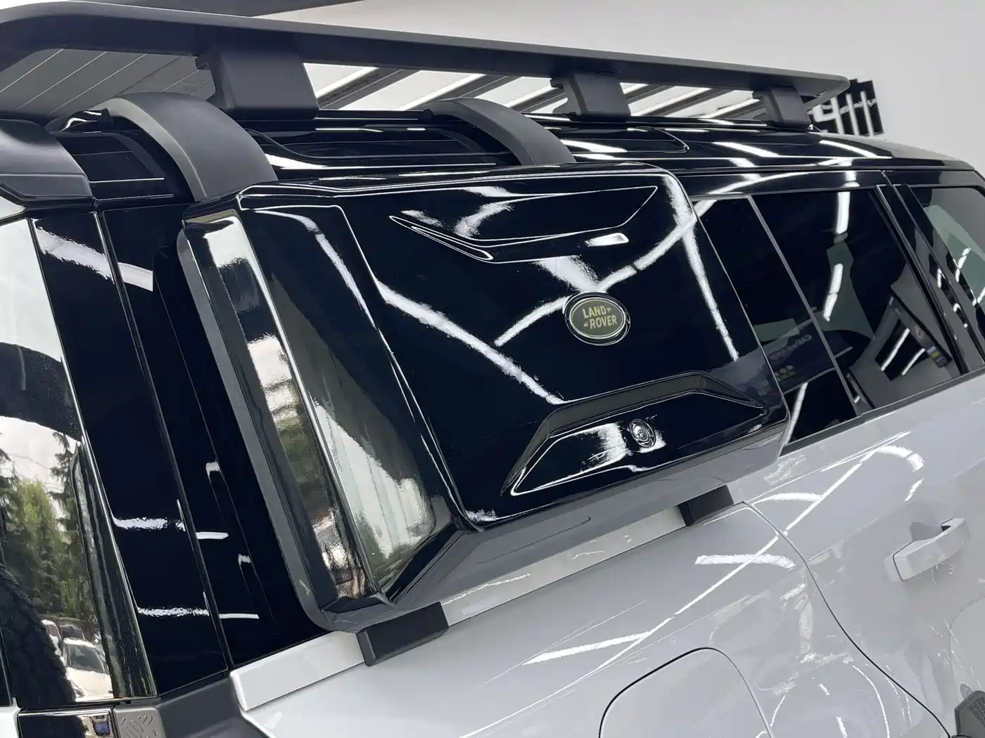 Land Rover Defender 2021 2022 110 P400 Dark Special Edition