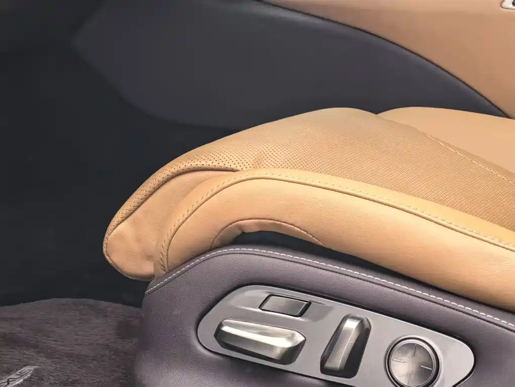 Lexus LS 2020 500h Excellence (China V) фото 10