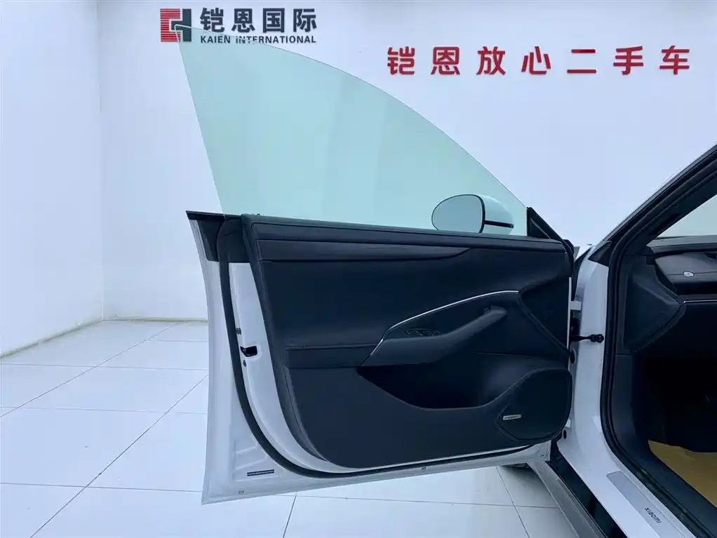 Xiaomi Auto Xiaomi SU7 2024 RWD Ultra Long Range Advanced Smart Driving Pro Edition фото 31