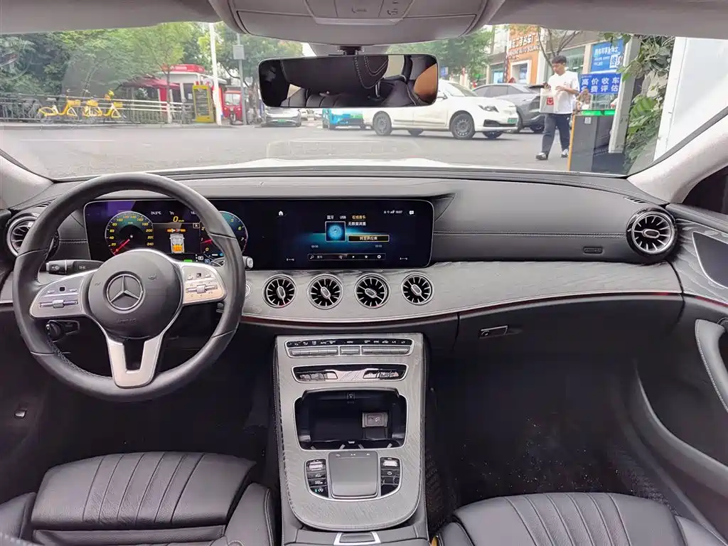 Mercedes-Benz CLS 2021 CLS 260 фото 10
