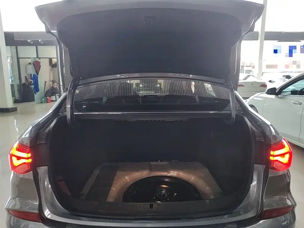 Chevrolet Monza 2020 320 Auto Comfort Edition фото 19