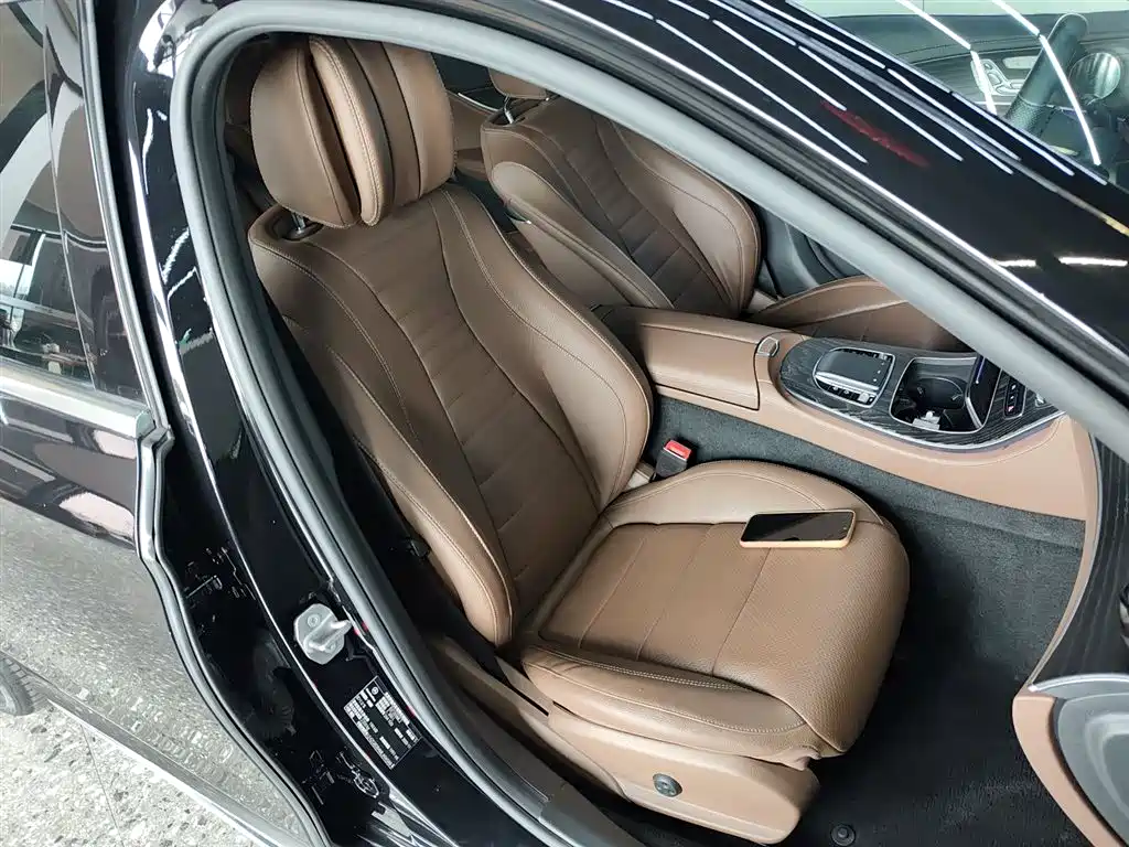 Mercedes-Benz E-Class 2021 E 300 L Sport Luxury Edition фото 19