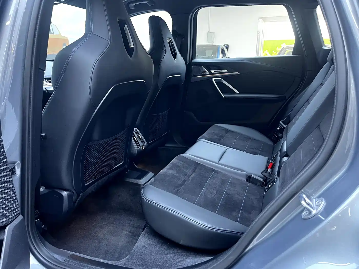 BMW X1 M35Li 2024 M35Li фото 12
