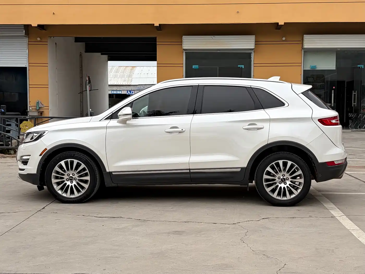 Lincoln MKC 2015 2014 2.0T AWD Elegance