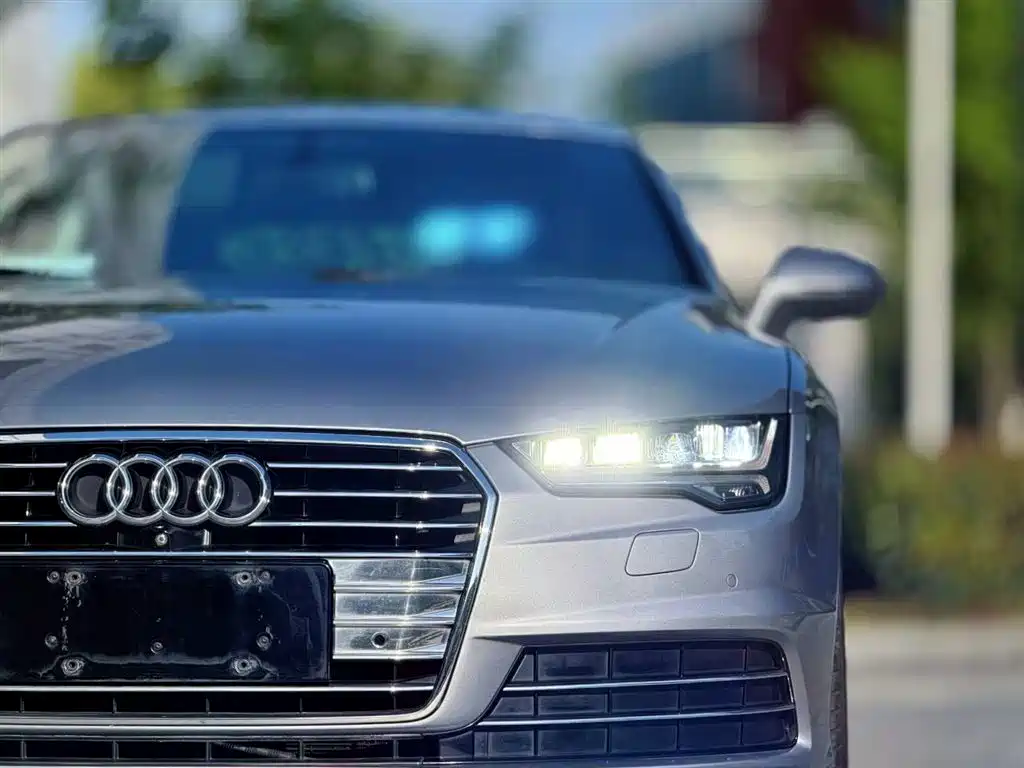 Фото 3 - Audi A7
