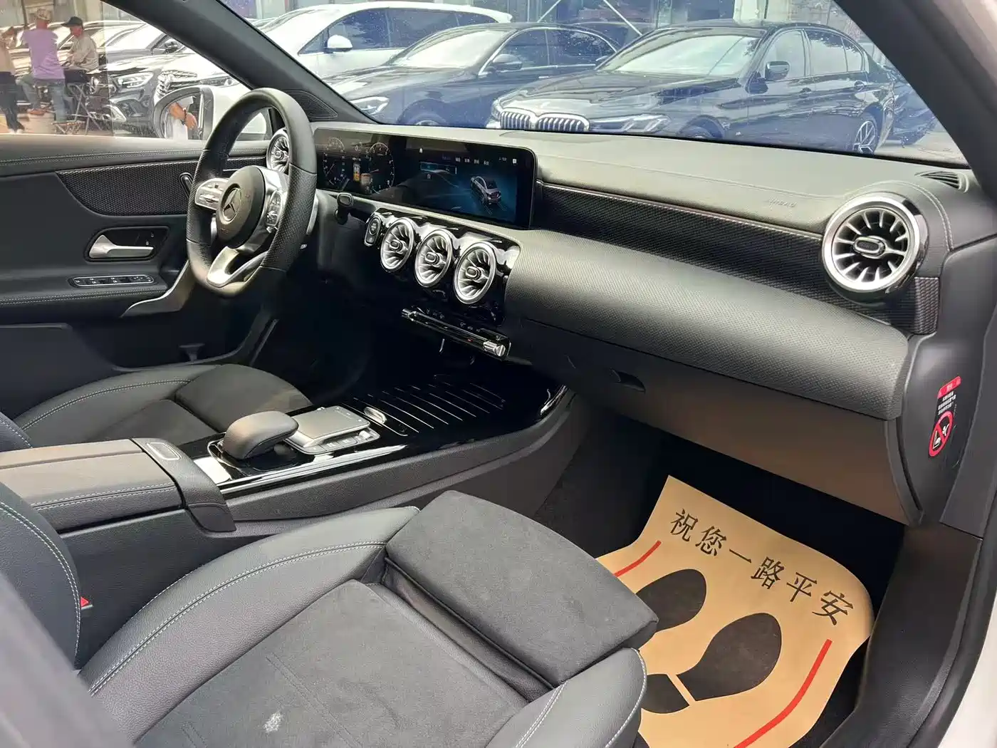 Mercedes-Benz A-Class 2023 A 200 L Fashion фото 26
